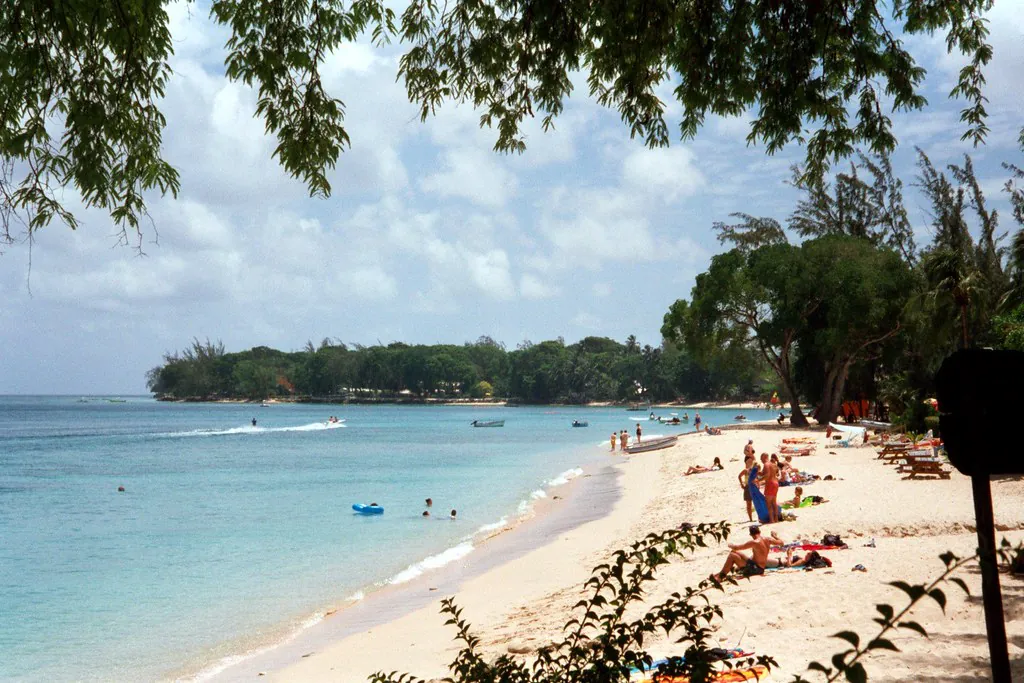Beach at Holetown